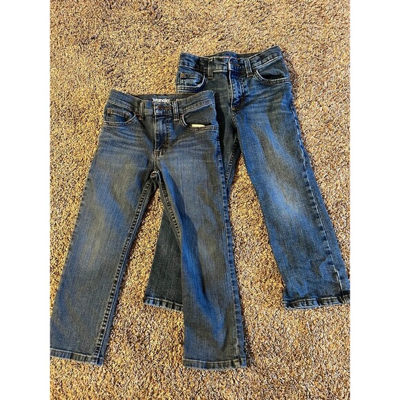 Wrangler Boys Lot Bundle Of 2 Jeans 6 Reg Classic Boot And Straight - Picture 1 of 7